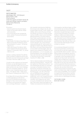 | 22
PostWar  Contemporary
3423*
FRITZ WINTER
(Altenbögge 1905 - 1976 Diessen)
Kleiner Garten. 1958.
Öl auf Leinwand.
Unten links signiert und datiert: fwinter 58,
sowie verso betitelt, signiert und datiert:
Kleiner Garten fWinter 58.
70 x 80 cm.
Provenienz:
- Sammlung Hermann Kessler, Kassel;
direkt vom Künstler Ende der 1950er
Jahre erworben.
- Durch Erbschaft an den heutigen Be-
sitzer; seitdem Privatsammlung Nord-
deutschland.
Ausstellung:
- 1962 Kassel, Fritz Winter. Neue Bilder und
Bilder aus Kasseler Privatbesitz. Kasse-
ler Kunstverein, 21 Januar - 19 Februar
1962, Nr. 73.
- 1992/1993 Kassel, Fritz Winter 1905-
1976. Staatliche Museen Kassel, Neue
Galerie, 21. November 1992 - 31. Januar
1993, Nr. 174.
Literatur: Lohberg, Gabriele: Fritz Winter.
Leben und Werk mit Werkverzeichnis der
Gemälde und einem Anhang der sonstigen
Techniken, München 1986, Nr. 2175.
„Es geht um die Loslösung vom äusseren
Anschein und das Wichtignehmen der
inneren treibenden Kräfte, die nicht unmit-
telbar sichtbar sind, des inneren Gefüges,
das nicht unmittelbar greifbar ist.“ (Ernst
Kállai zit. nach: Hubertus Gassner. Naum
Gabo – Fritz Winter 1930 – 1940, Ausst.
Kat. Museum Folkwang Essen 2003, S. 77).
Ernst Kállai trifft mit seiner Beschreibung
zur Naturdarstellung in der abstrak-
ten Kunst Fritz Winters künstlerisches
Anliegen im Kern. Kunst soll die inneren
Strukturen und Prozesse der Organis-
men und Dinge offenbaren - parallel zu
den neuesten naturwissenschaftlichen
Kenntnissen, die zu Beginn des 20. Jahr-
hunderts Bahn brechen. In den 1930er und
1940er Jahren, als der Bauhaus Schüler
Fritz Winter sich intensiv mit dem künstle-
rischen Schaffen seiner Lehrer Paul Klee,
Wassily Kandinsky und seinem Mentor
Naum Gabo auseinandersetzt, ist in der
künstlerischen Repräsentation der Natur
bereits ein tiefgreifender, revolutionärer
Schritt vollzogen: Die Landschaftsdar-
stellung Anfang des 20. Jahrhunderts ist
geprägt von einem neuen Bild der Natur, in
dem diese „auf andere Weise bedeutsam
wir. Sie verliert an Eindeutigkeit, aber sie
gewinnt eine unbekannte Totalität. Ihr Ort
kann überall sein.(…) in uns und außer uns.“
(Gottfried Boehm: Das neue Bild der Natur.
Nach dem Ende der Landschaftsmalerei,
in: Manfred Smuda (Hrsg.). Landschaft,
Frankfurt /M, 1986, S. 108).
Tief von dieser künstlerischen Auffassung
überzeugt arbeitet Winter - reduziert auf
die malerischen Mittel Farbe und Form - an
einer Wiedergabe der Natur. Er schichtet,
verzweigt und verwebt einzelne Linien,
Rechtecke und Flächen ineinander und
übereinander. Als Gründungsmitglied der
Künstlergruppe „Zen 49“ in München,
der auch Willi Baumeister, Rupprecht
Geiger, Julius Bissier und Rolf Cavael
angehörten, will er nach Kriegsende dieser
Kunstauffassung zu mehr Anerkennung
verhelfen, auch angesichts der Verfe-
mung als „entartete Kunst“ während der
Nazi-Herrschaft. Dieses Anknüpfen an die
Tradition der klassischen Abstraktion der
Vorkriegsjahre, das Weitertragen und Wei-
terentwickeln der künstlerischen Werte,
sowie die Verbreitung und Vermittlung der
Abstraktion als gleichwertiges künstle-
risches Ausdrucksmittel an ein breites
Publikum, stellen einen bedeutenden
Abschnitt in der Entwicklung der moder-
nen, abstrakten Kunst in Deutschland dar.
Winters vordringlichstes Anliegen ist es,
die Wirklichkeit, die Kräfte der Natur und
ihren dauernden Wandel gleichnishaft
sichtbar zu machen.
Ein wunderbares Beispiel für die Sicht-
barmachung der Natur und ihrer inne-
ren Strukturen ist das hier angebotene,
leuchtende Bild „Kleiner Garten“, indem es
Winter wieder einmal gelingt, die einzel-
nen Elemente als harmonisches Ganzes
zu gestalten unter Herausbildung einer
erstaunlichen Raumtiefe. Seit Ende der
1950er Jahre ist dabei eine Lockerung in
der Bildstruktur zu erkennen. Die Farbpa-
lette hellt sich auf, die in leuchtendem Rot
und Grün gesetzten Rechtecke akzentu-
ieren den fast monochromen Untergrund.
Zwischen den einzelnen Elementen
entsteht eine Energie und Spannung, die
heiter und fröhlich wirkt. Alles Formelhafte
einer Geste ist abgefallen. Frei und gelöst
ermöglicht Winter einen Blick in den blü-
henden Garten, die Dynamik des Pinsel-
striches wird zur Lebhaftigkeit der Natur.
CHF 25 000 / 35 000
(€ 23 150 / 32 410)
 