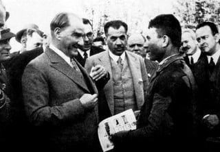 MUSTAFA KEMAL ATATÜRK