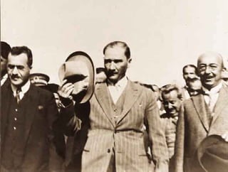 MUSTAFA KEMAL ATATÜRK
