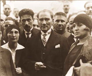MUSTAFA KEMAL ATATÜRK