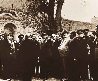 MUSTAFA KEMAL ATATÜRK