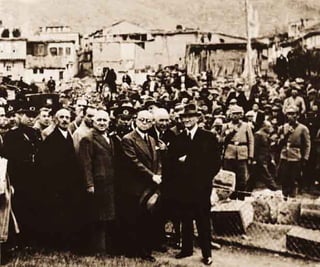 MUSTAFA KEMAL ATATÜRK