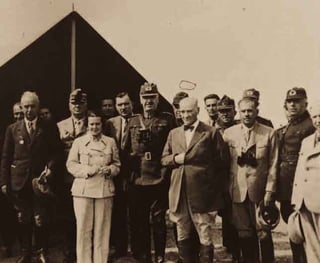 MUSTAFA KEMAL ATATÜRK