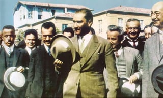 MUSTAFA KEMAL ATATÜRK