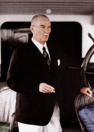MUSTAFA KEMAL ATATÜRK