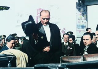 MUSTAFA KEMAL ATATÜRK