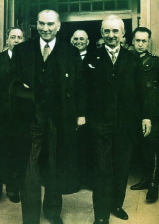 MUSTAFA KEMAL ATATÜRK