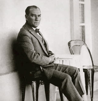 MUSTAFA KEMAL ATATÜRK