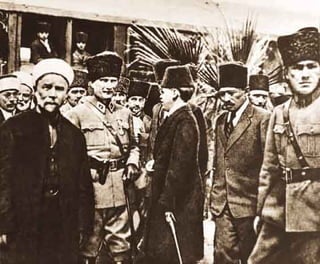 MUSTAFA KEMAL ATATÜRK