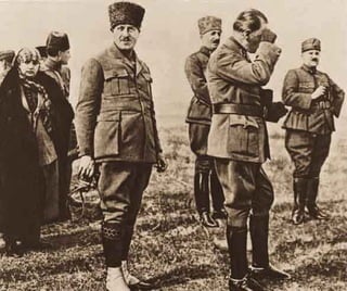 MUSTAFA KEMAL ATATÜRK