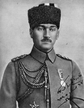 MUSTAFA KEMAL ATATÜRK