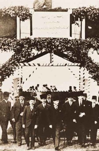 MUSTAFA KEMAL ATATÜRK