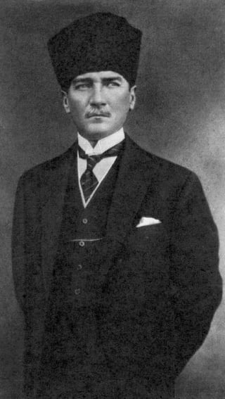 MUSTAFA KEMAL ATATÜRK