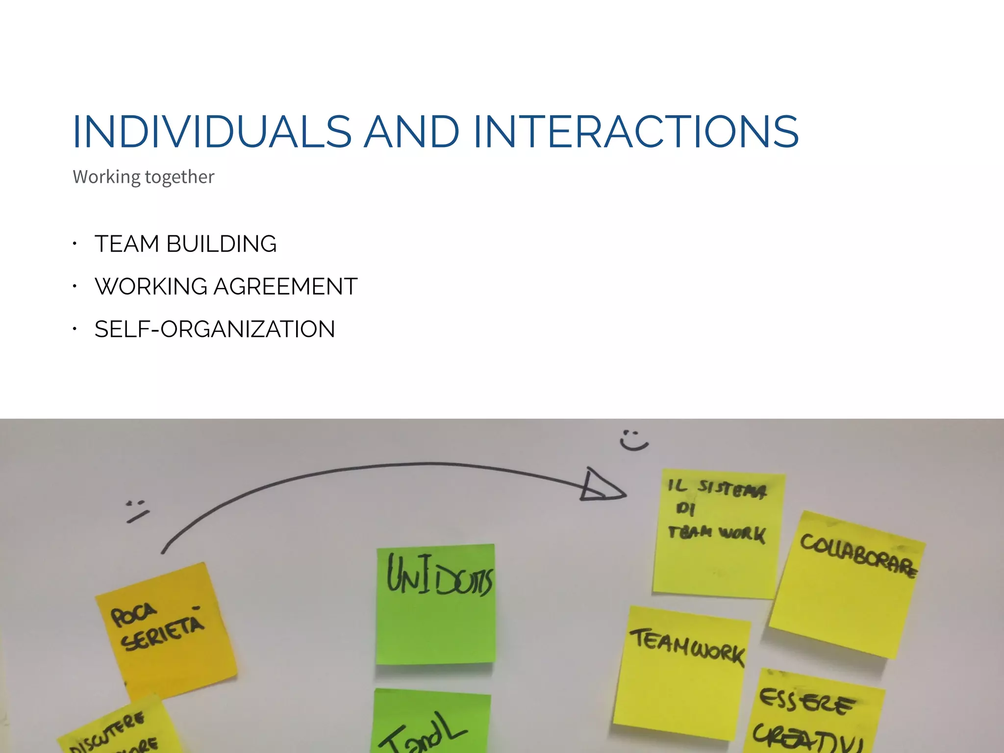 LEAN STARTUP / LEAN UX 
Build the right thing 
• LEAN CANVAS 
• ELEVATOR PITCH 
• LEAN UX HYPOTHESIS 
• PAPER PROTOTYPING 
 