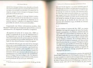 JOSÉ ALMEIDA BRICEÑO
solo de los cónyuges hubiere éste obtenido un benefi-
cio o lucro exclusivo para él u ocasionado dolosamente
un daño a la sociedad, será deudor a la misma por su
importe, aunque el otro cónyuge no impugne cuando
proceda la eficacia del acto».
«Artículo 1391º.- Cuando el cónyuge hubiere realiza-
do un acto en fraude de los derechos de su consorte
será, en todo caso, de aplicación lo dispuesto en el
artículo anterior, y además, si el adquirente hubiere
procedido de mala fe, el acto será rescindible».
Comentando este último ordenamiento jurídico, DÍEZ
PICAZO(181)señala que las recompensas operan frente a actos de
administración o de disposición anómalos e irregulares:
«El supuesto de hecho de la norma [Art. 1390º] es
doble: la realización de un acto de administración o
de disposición por uno de los cónyuges y la produc-
ción como consecuencia de un lucro para él o un daño
para la sociedad si ha procedido dolosamente. Es una
regla de clara eficacia interna, o entre los esposos.
La realización del acto por uno solo de los cónyuges
abarca por su generalidad tanto a los casos en que el
Código Civil autoriza esa actuación, y que hemos exa-
minado en este capítulo, como aquellos otros en que
obre sin consentimiento del otro cónyuge cuando sea
necesario. Cierto que entonces cabe la acción para su
impugnación si es a título oneroso (de anulabilidad),
pero el Código Civil no le obliga a ello. No obstante,
no hay que olvidar que, no ejercitada la acción, el acto
queda purificado de los vicios que adoleciere.
(181) DíEZ PICAZO/GLLLÓ~, Sistema de Derecho civil, cit., Vol. III, pp. 207-208.
300
CAPíTULO 2: LA DISPOSICiÓN ARBITRARIA DEL PATRIMONIO SOCIAL
Del acto ha de seguirse o un lucro exclusivo para el
cónyuge que lo realiza o un daño para la sociedad oca-
sionado dolosamente; en ambos casos, es evidente que
el cónyuge no actúa de acuerdo a los intereses socia-
les. Para que exista actuación dolosa no es necesario
que tenga el actor una volun.~d de causar d~ño,. sino
voluntad para realizar la accion con la conciencia de
que puede ser dañosa. El daño lo mismo puede afec-
tar a un bien (p. ej. derribo de una casa), que a los
intereses del consorcio (v. gr., se simula un contrato
de arrendamiento).
[...]
Es muy dudoso el acierto del Art. 1391º, en cuanto
distingue una especial categoría de actos (los fraudu-
lentos) contrapuesta a los dolosos y abusivos del artí-
culo 1390º. Con anterioridad a la reforma de 1981, el
CC sancionaba sólo los actos en fraude a los derechos
de la mujer (Art. 1413º) Yentre ellos se incluían siem-
pre los doloso s y abusivos. Si el cónyuge obtiene un
lucro para él y no para el consorcio, ¿no obra en frau-
de de los derechos de su consorte? Ni siquiera se pue-
de argumentar para justificar la norma que en ella se
concede una acción rescisoria y no en el artículo 1390º,
pues en este último precepto también se legitima de
forma muy general al cónyuge perjudicado para la
impugnación del acto».
En la legislación latinoamericana, gracias a los aportes .de
Andrés Bello inspirados en el CC francés, destaca el CC chile-
no, que considera la existencia de recompens~s de los' cónyuges
a la sociedad conyugal, las mismas que proceden cuando uno
de ellos: i) hiciere do naciones de bienes que conforman el pa-
trimonio social, salvo que se trate de bienes de poca monta,
301
 