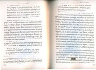 JOSÉ AlMEIDA BRICEÑO
«La apreciación fáctica hecha en la sentencia de pri-
mera instancia, en el sentido de que don César Enri-
que Rojas León y doña María Catalina Rojas León co-
nocían del vínculo matrimonial de su señor padre con
la demandante, no ha sido modificada por la de vista,
lo que se debe tener en cuenta para el efecto de la
?~t~rminación de responsabilidades por daños y per-
JUICIOSconforme al Art. 1969Q
del CC».
. OS?tros discrepamos de este criterio jurisprudencial, si
bien es CIerto el reembolso implica una indemnización deriva-
da de un supuesto distinto de la responsabilidad contractual-
porque no puede admitirse que el matrimonio es un contrato- ,
tampoco podemos afirmar que se encuentra bajo el ámbito de
la responsabilidad aquiliana; en realidad, su origen es otra fuente
de las obligaciones: el enriquecimiento sin causa, como lo indi-
cáramos, aunque diferenciada de su género por repercutir den-
tro del ámbito familiar; por lo que generalmente se admite que
el ree~bolso .0 indemnización sea efectuado con el valor que
~en~a ?ICho bien a la liquidación de la sociedad de gananciales,
inclinándose por la teoría valorista.
En el debate parlamentario, existen antecedentes dentro de
los proyectos presentados a la Comisión de la Reforma del CC de
1984(182), en los que se ha propuesto las siguientes modificaciones:
«Ar~ículo 311-Aº.- Cuando conforme a este código
se disponga el reembolso, éste se efectuará median-
te el reintegro de su valor actualizado al tiempo de
la liquidación».
(182) CONGRESOCo .sn D . P.. _ x TL'YE1'TEEMOCRATlCO,«royectos presentados a la
Comisión de Reforma del Código Civil de 1984», cit., p. 8. También aparece
como pr~pue ta e.n COMISIÓ:-DEREFO~1ADECÓDIGOS,El Código Civil del siglo
XXI (Peru y Argentma), cit., T. 1, pp. 340-34l.
304
CAPíTULO 2: LA DISPOSICló ARBITRARIA DEL PATRIMO 10 SOCIAL
«Artículo 322Q
.- Realizado el inventario, se pagan las
obligaciones sociales y las cargas y después se reinte-
gra a cada cónyuge los bienes propios que quedaren,
haciendo los reembolsos que correspondan».
A nuestro parecer, esta propuesta de modificación resulta-
ría incompleta, ya que no se incluyen los supuestos en lo~ que:l
CC debería disponer el reembolso, tanto a favor del patnmomo
rnún de los cónyuges como del patrimonio privativo de uno
~~ ellos. Específicamente, respecto del presente tema, haría fal-
ta señalar claramente que cuando uno de los cónyuges adquie-
re con patrimonio privativo bienes que lu:?,o no pu~de.a~redi-
tar por subrogación y pasan. por absor~IOn del pnnCIpIO. de
ganancialidad o cuando ha dispuesto unilateralmente un bien
social a favor de un tercero y no existe forma de recuperarlo
por te~er éste un interés tutelado en forma pre~erente ~or. el
ordenamiento jurídico (adquisición a non domzn.0' fe publ~ca
registral o en los casos considerados en leyes especiales), el con-
yuge interviniente debe proceder a reembolsar a favor del pa-
trimonio privativo o social, según el caso, con el valor que es.te
tenga al momento de la liquidación de la sociedad de gananCIa-
les. Lógicamente esta posibilidad está vedada para aquellos su-
puestos en los cuales se presume judicialmente la voluntad del
cónyuge no interviniente (aceptación tácita, ac~pite ~.3 d~l pre-
sente capítulo) o cuando éste actuó con negligencia d~J~~do
transcurrir los plazos de la prescripción extintiva o adquisitiva.
Ahora, debe tenerse presente que este reembolso só~oopera
cuando el acto realizado por uno de los cónyuges ha traído co.n-
sigo el empobrecimiento del patrimonio social y éste se mantie-
ne hasta la disolución de la sociedad de gananciales. Esto resul-
ta claro en los actos de disposición arbitraria del patrimonio
social a título gratuito (W4S1'E), en los que por defini~ió~ se
produce un desmedro del patrimonio social. En cambio, SI dI~~O
acto fue a título oneroso, faltaría determinar si la contraprestaCIOn
305
 