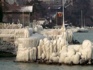 Lago Le man Congela (Suiça)
