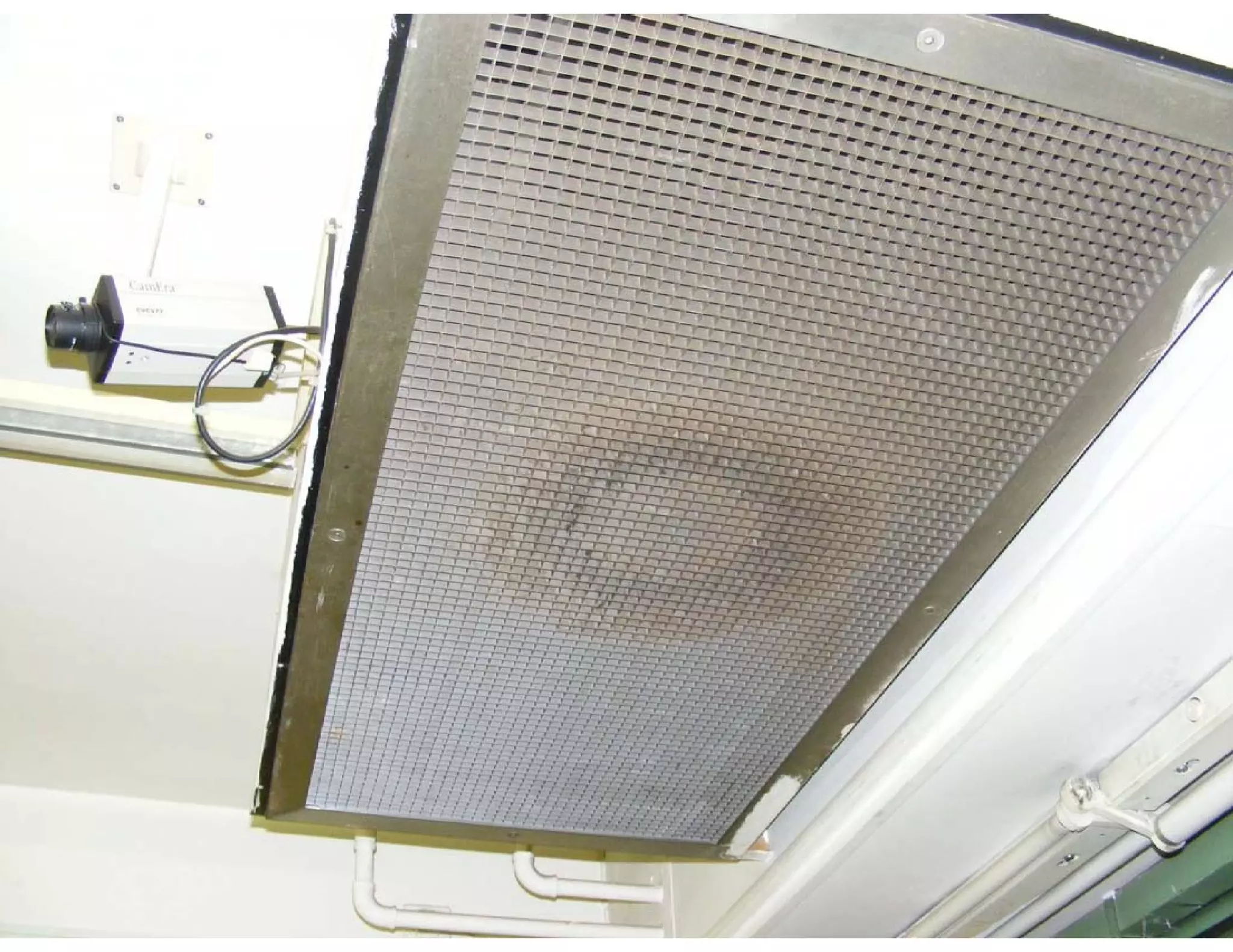 Images of empty supermarket - 5 11 09