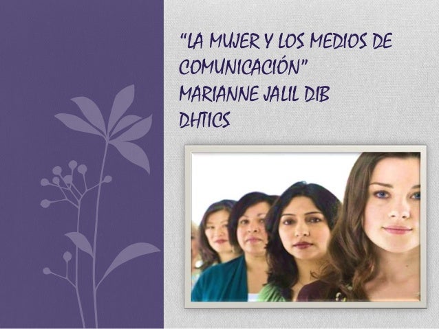 El medio para los cabellos bajo la secadora