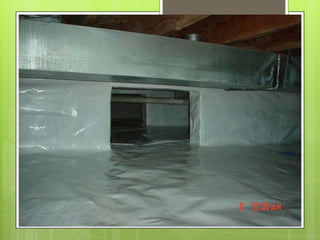 Sump pump with sealed lid