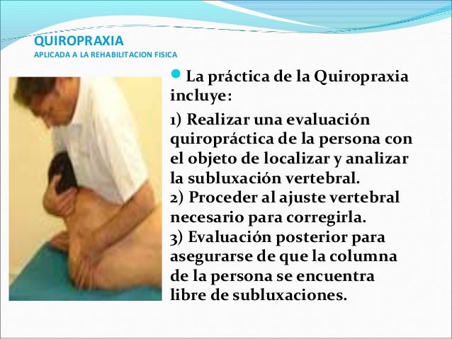 Plazan la crema alrededor de los ojos las revocaciones de las arrugas