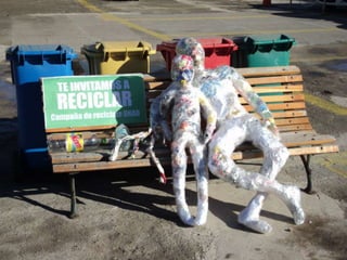 Las “Tres R”
Reducir, Reutilizar, Reciclar


Reciclar
El reciclaje es un proceso fisicoquímico o mecánico que consiste en
...