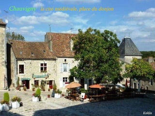 Chauvigny  la   cité   médiévale,   place   du   donjon 