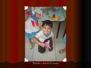 Dedoches e bonecas de sucatas 