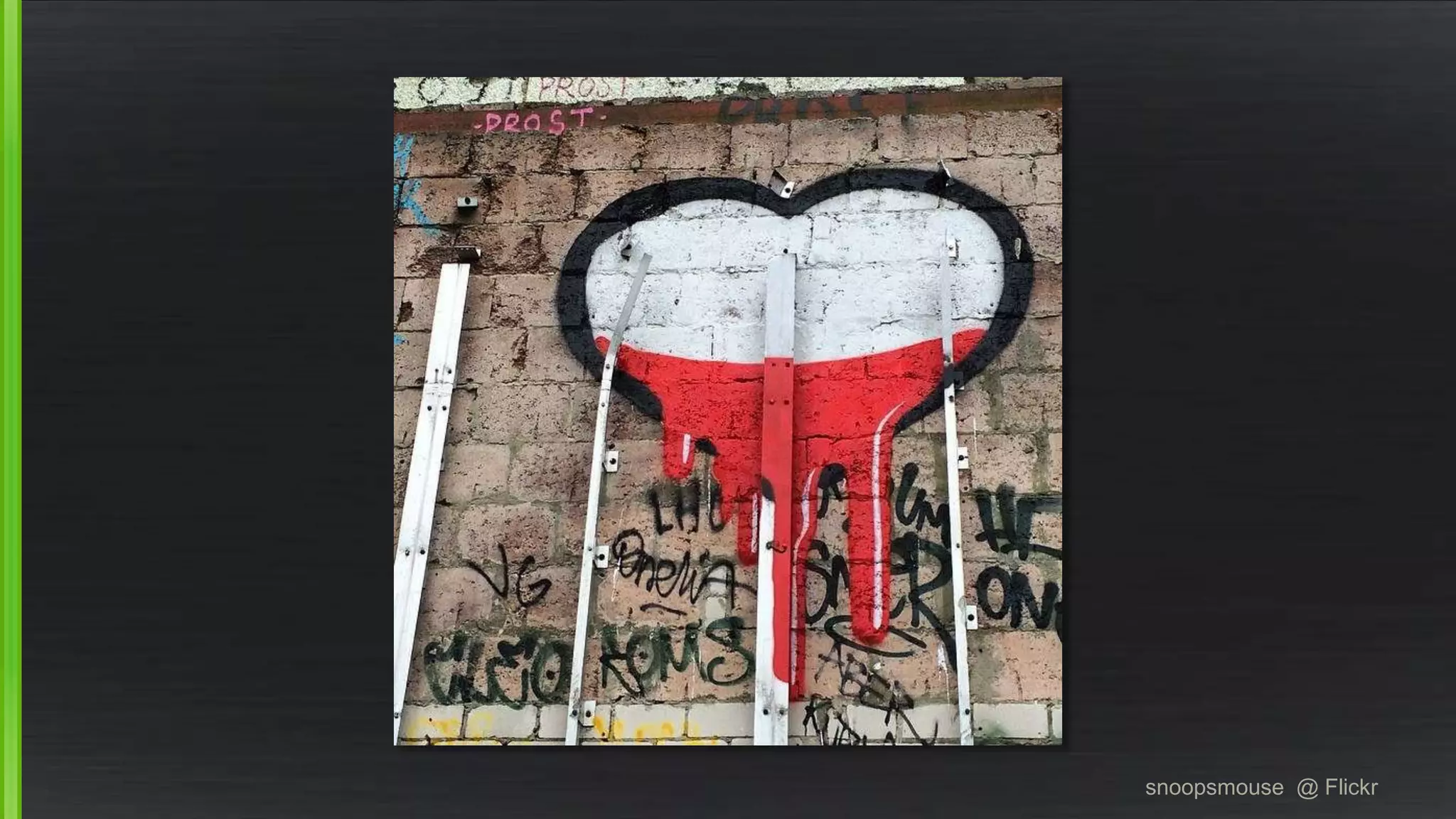 snoopsmouse @ Flickr 
 