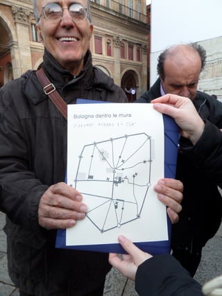 Ldb altrove perincludere gigante mappa tattile