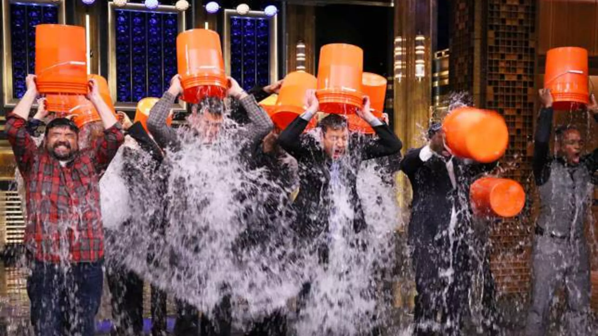 34
master the art of social media engagement |1
 