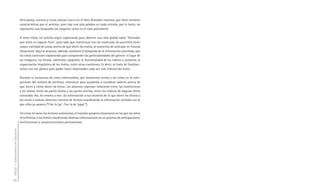 Otra pareja, Luciano y Lucas, buscan GAVIOTA en el libro Animales marinos, que tiene similares
                                     características que el anterior, pero hay una sola palabra en cada entrada, por lo tanto, no
                                     representa una búsqueda tan exigente como en el caso precedente.

                                     A otros niños, les solicita seguir explorando para obtener una idea global sobre “Animales
                                     que viven en lugares fríos”, pues sabe que interactuar con los materiales les permitirá tener
                                     mayor cantidad de pistas acerca de qué dicen los textos, al momento de anticipar en futuras
                                     situaciones. Aquí se propone, además, mediante la búsqueda de la información solicitada, que
                                     los niños continúen explorando para comprender las particularidades del género: el lugar de
                                     las imágenes, los títulos, subtítulos, epígrafes, la funcionalidad de los índices y sumarios, la
                                     organización lingüística de los textos, entre otras cuestiones. Es decir, se trata de familiari-
                                     zarlos con ese género para poder hacer observables cada vez más indicios del texto.

                                     Durante el transcurso de estos intercambios, por momentos centra a los niños en la com-
                                     prensión del sistema de escritura, interviene para ayudarlos a coordinar saberes acerca de
                                     qué dicen y cómo dicen las letras. Los alumnos expresan relaciones entre las ilustraciones
                                     y los textos, entre las partes dichas y las partes escritas, entre los indicios de algunas letras
                                     conocidas. Así, les enseña a leer: da información a sus alumnos de lo que dicen los títulos y
                                     los invita a realizar distintos intentos de lectura coordinando la información recibida con la
                                     que ellos ya poseen (“Con la ‘pe’. Con la de ‘papá’”).

                                     Tal como lo hacen los lectores autónomos, el maestro propicia situaciones en las que los niños
                                     se enfrentan a los textos coordinando diversas informaciones en un proceso de anticipaciones,
                                     verificaciones y autocorrecciones permanentes.
DGCyE / Subsecretaría de Educación




90
 