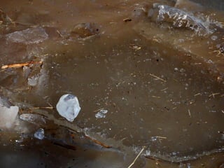 Ice floes on the weir