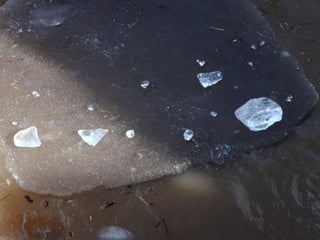 Ice floes on the weir
