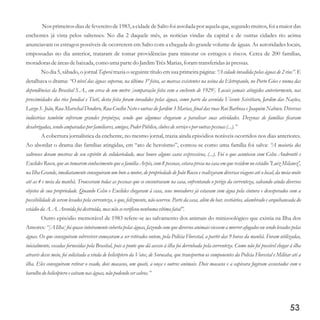 53
Nos primeirosdias de fevereirode 1983,a cidadede Salto foi assolada por aquela que, segundomuitos, foi a maior das
enchentes já vista pelos saltenses. No dia 2 daquele mês, as notícias vindas da capital e de outras cidades rio acima
anunciavam os estragos possíveis de ocorrerem em Salto com a chegada do grande volume de águas. As autoridades locais,
empossadas no dia anterior, trataram de tomar providências para minorar os estragos e riscos. Cerca de 200 famílias,
moradorasdeáreasdebaixada, como umapartedo JardimTrêsMarias,foramtransferidasàspressas.
No dia 5, sábado, o jornal Taperá trazia o seguinte título em sua primeira página: “A cidade invadida pelas águas de 2 rios”. E
detalhava o drama: “O nível das águas superou, na última 3ª feira, as marcas existentes na usina da Eletropaulo, no Porto Góes e numa das
dependências da Brasital S.A., em cerca de um metro [comparação feita com a enchente de 1929]. Locais jamais atingidos anteriormente, nas
proximidades dos rios Jundiaí e Tietê, desta feita foram invadidos pelas águas, como parte da avenida Vicente Scivittaro, Jardim das Nações,
Largo S. João, Rua Marechal Deodoro, Rua Coelho Neto e outras do Jardim 3 Marias, final das ruas Rui Barbosa e Joaquim Nabuco. Diversas
indústrias também sofreram grandes prejuízos, sendo que algumas chegaram a paralisar suas atividades. Dezenas de famílias ficaram
desabrigadas,sendoamparadas por familiares,amigos,Poder Público,clubesdeserviçoepor outras pessoas(...).”
A cobertura jornalística da enchente, no mesmo jornal, trazia ainda episódios notáveis ocorridos nos dias anteriores.
Ao abordar o drama das famílias atingidas, em “ato de heroísmo”, contou-se como uma família foi salva: “A maioria dos
saltenses deram mostras de seu espírito de solidariedade, mas houve alguns casos expressivos, (...). Foi o que aconteceu com Celso Andreotti e
Euclides Rocco, que ao tomarem conhecimento que a família Arpis, com 8 pessoas, estava presa na casa em que residem no estádio 'Luiz Milanez',
na Ilha Grande, imediatamente conseguiram um bote a motor, de propriedade de João Rocco e realizaram diversas viagens até o local, da meia-noite
até as 4 e meia da manhã. Trouxeram todas as pessoas que se encontravam na casa, enfrentando o perigo da correnteza, salvando ainda diversos
objetos de sua propriedade. Quando Celso e Euclides chegaram à casa, seus moradores já estavam com água pela cintura e desesperados com a
possibilidade de serem levados pela correnteza, o que, felizmente, não ocorreu. Parte da casa, além do bar, vestiários, alambrado e arquibancada do
estádioda A. A. Avenida foidestruída, masnão severificounenhumavítima fatal”.
Outro episódio memorável de 1983 refere-se ao salvamento dos animais do minizoológico que existia na Ilha dos
Amores: “[A Ilha]foiquaseinteiramentecoberta pelaságuas, fazendo com quediversosanimais viessema morrerafogados ou sendolevados pelas
águas. Os que conseguiram sobreviver começaram a ser retirados ontem, pela Polícia Florestal, a partir das 9 horas da manhã. Foram utilizadas,
inicialmente, escadas fornecidas pela Brasital, pois a ponte que dá acesso à ilha foi derrubada pela correnteza. Como não foi possível chegar à ilha
através desse meio, foi solicitada a vinda de helicóptero da Votec, de Sorocaba, que transportou os componentes da Polícia Florestal e Militar até a
ilha. Eles conseguiram retirar o veado, dois macacos, um quati, a onça e outros animais. Dois macacos e a capivara fugiram assustados com o
barulhodo helicópteroecaíram naságuas,não podendo sersalvos.”
 