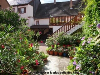 Je vis soudain passer la plus belle des filles
 