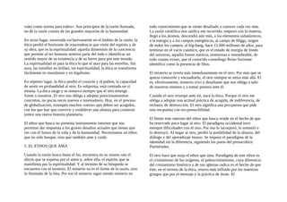 valer como norma para todos». Son principios de la razón ilustrada,
no de la razón común de las grandes mayorías de la humanidad.
En sexto lugar, encerrada exclusivamente en el ámbito de la razón, la
ética perdió el horizonte de trascendencia que viene del espíritu y de
su obra, que es la espiritualidad: aquella dimensión de la conciencia
que permite al ser humano sentirse parte del todo e identificar un
sentido mayor de su existencia y de su breve paso por este mundo.
La espiritualidad es para la ética lo que el aura para las estrellas. Sin
aura, las estrellas no brillan; sin espiritualidad, la ética se transforma
fácilmente en moralismo y en legalismo.
En séptimo lugar, la ética perdió el corazón y el pathos, la capacidad
de sentir en profundidad al otro. Es solipsista, está centrada en sí
misma. La ética surge y se renueva siempre que el otro emerge
frente a nosotros. El otro nos obliga a adoptar posicionamientos
concretos, no pocas veces nuevos e innovadores. Hoy, en el proceso
de globalización, irrumpen muchos «otros» que deben ser acogidos,
con los que hay que convivir y establecer una alianza para construir
juntos una nueva historia planetaria.
El ethos que busca no presenta instrumentos internos que nos
permitan dar respuesta a los graves desafios actuales que tienen que
ver con el futuro de la vida y de la humanidad. Necesitamos un ethos
que no sólo busque, sino que también ame y cuide.
5. EL ETHOS QUE AMA
Cuando la razón busca hasta el fin, encuentra en su misma raíz el
afecto que se expresa por el amor y, sobre ella, el espíritu que se
manifiesta por la espiritualidad. Y al término de su búsqueda se
encuentra con el misterio. El misterio no es el límite de la razón, sino
lo ilimitado de la ésta. Por eso el misterio sigue siendo misterio en
todo conocimiento que se siente desafiado a conocer cada vez más.
La razón científica nos ratifica ese recorrido: empezó con la materia,
llegó a los átomos, descendió aún más, a los elementos subatómicos,
a la energía y a los campos energéticos, al campo de Higgs, origen
de todos los campos, al big-bang, hace 15.000 millones de años, para
terminar en el vacío cuántico, que es el estado de energía de fondo
del universo, aquella fuente nutricia, misteriosa e innombrable, de
todo cuanto existe, que el conocido cosmólogo Brian Swimme
identifica como la presencia de Dios.
El misterio se revela más inmediatamente en el otro. Por más que se
quiera conocerlo y encuadrarlo, el otro siempre se retira más allá. El
es, efectivamente, misterio vivo y desafiante que nos obliga a salir
de nosotros mismos y a tomar postura ante él.
Cuando el otro irrumpe ante mí, nace la ética. Porque el otro me
obliga a adoptar una actitud práctica de acogida, de indiferencia, de
rechazo, de destrucción. El otro significa una pro-puesta que pide
una res-puesta con res-ponsa-bilidad.
El límite más oneroso del ethos que busca reside en el hecho de que
ha reservado poco lugar al otro. El paradigma occidental tuvo
siempre dificultades con el otro. Por eso lo incorporó, lo sometió o
lo destruyó. Al negar al otro, perdió la posibilidad de la alianza, del
diálogo y del aprendizaje mutuo. Se impuso el paradigma de la
identidad sin la diferencia, siguiendo los pasos del presocrático
Parménides.
El otro hace que surja el ethos que ama. Paradigma de este ethos es
el cristianismo de los orígenes, el paleocristianismo, cuya diferencia
del cristianismo histórico y de sus iglesias radica en el hecho de que
éste, en el terreno de la ética, estuvo más influido por los maestros
griegos que por el mensaje y la práctica de Jesús. El
 
