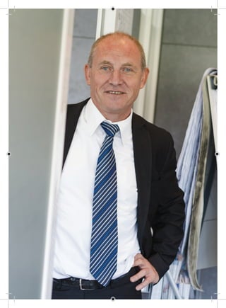 P O R T R A I T : PA S C A L M AU D O U I T
 