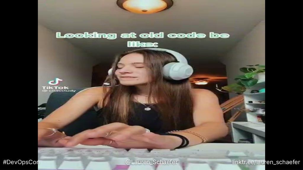 #DevOpsCon @Lauren_Schaefer linktr.ee/lauren_schaefer
 