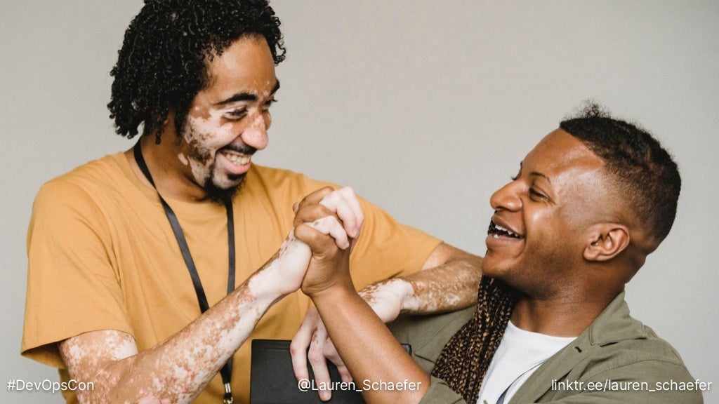 #DevOpsCon @Lauren_Schaefer linktr.ee/lauren_schaefer
 