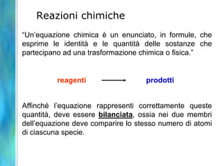 Solo per i composti costituiti da molecole discrete la formula chimica indica sia il tipo che il numero di atomi che costituiscono la molecola.Per i composti costituiti da un insieme continuo di atomi la formula è empirica, cioè indica solo il tipo di atomi e in quale rapporto essi sono presenti.Anche per le sostanze di tipo ionico la formula è empirica