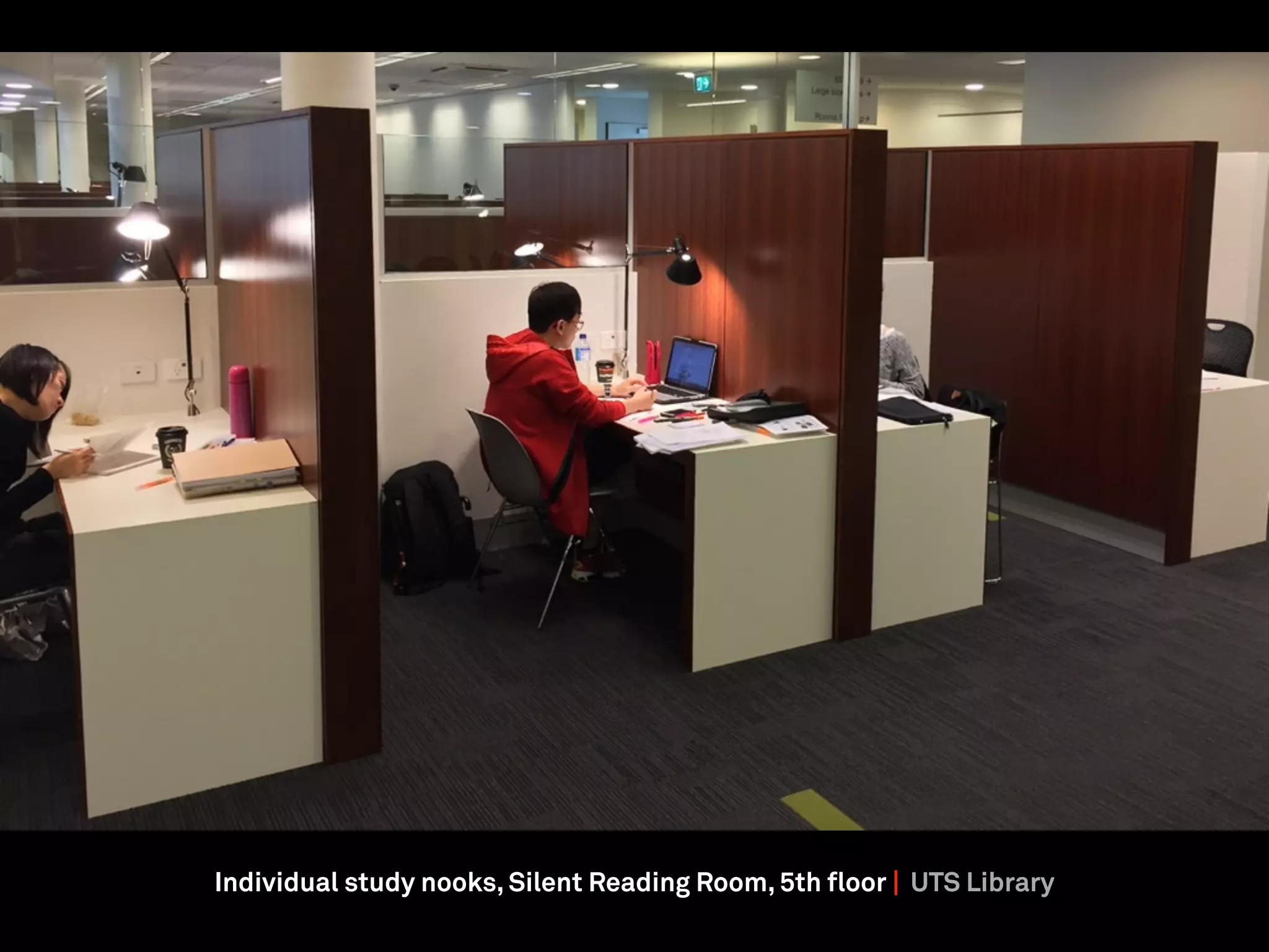 Individual study nooks, Silent Reading Room, 5th floor | UTS Library
 