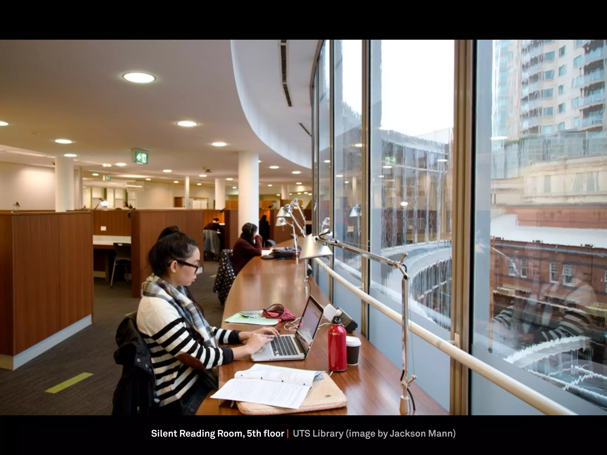 Silent Reading Room, 5th floor | UTS Library (image by Jackson Mann)
 