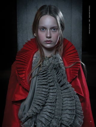 55
Collection:FolkCoutureI2008IModel:MerilinPerli(E.M.A.)
 