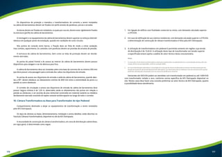 Os dispositivos de proteção e manobra e transformadores de corrente a serem instalados 
na cabina de barramentos devem ser fixados em perfis através de parafusos, porcas e arruelas. 
As barras devem ser fixadas em isoladores, os quais por sua vez, devem estar rigidamente fixados 
na estrutura (perfis) da cabina de barramentos. 
A montagem e os equipamentos da cabina de barramentos devem suportar os esforços eletrodi-nâmicos 
em qualquer ponto da instalação, quando em condições de curto-circuito. 
Nos pontos de conexão entre barras, a fixação deve ser feita de modo a evitar oxidação, 
mau contato, aquecimento. As conexões com parafusos devem ser providas de arruelas de pressão. 
A estrutura da cabina de barramentos, bem como as telas de proteção devem ser devida-mente 
aterradas. 
As portas do painel frontal e de acesso ao interior da cabina de barramentos devem possuir 
dispositivos para selagem e ser de abertura para fora. 
A cabina de barramentos deve ser instalada sobre uma base de concreto de no mínimo 200 mm 
que deve possuir uma passagem para a entrada dos cabos nos disjuntores de entrada. 
As portas de acesso aos disjuntores de entrada e saída da cabina de barramentos, quando aber-tas 
a 90°, devem obedecer ao afastamento mínimo de 600 mm entre a extremidade da porta e a 
parede ou outro obstáculo. 
O corredor de circulação e acesso aos disjuntores de entrada da cabina de barramentos deve 
possuir largura mínima é de 1,20 m, observados ainda os afastamentos das portas em relação a 
parede ou obstáculo, e ser provido de piso removível construído em material isolante ou metálico 
devidamente aterrado revestido de tapete isolante antiderrapante ao longo de todo o corredor. 
16. Câmara Transformadora ou Base para Transformador do tipo Pedestal 
Compartimento destinado a alojar os equipamentos de transformação a serem instalados 
pela AES Eletropaulo. 
Os tipos de câmaras ou bases, dimensionamento, instalação e outros detalhes, estão descritos no 
Fascículo Câmaras Transformadoras, disponível no site da AES Eletropaulo. 
A necessidade de construção de câmara transformadora, em zona de distribuição subterrânea, 
em regra geral, é determinada como segue: 
1. Em ligação de edifício com finalidade comercial ou mista, com demanda calculada superior 
a 270 kVA. 
2. Em caso de edificação de uso coletivo residencial, com demanda calculada superior a 270 kVA, 
a determinação de construção de câmara transformadora é feita pela AES Eletropaulo. 
3. A utilização de transformadores em pedestal é permitida somente em regiões cuja tensão 
de distribuição é de 13,8 kV. A utilização deste tipo de transformador em tensão superior 
a especificada estará sujeita a análise do setor técnico desta concessionária. 
Notas: 
1. A construção civil da câmara transformadora ou base para transformador em pedestal deve ter a sua localização prevista, pelo inte-ressado, 
dentro de sua propriedade, conforme resolução ANEEL. 
2. Em zona de distribuição subterrânea, a necessidade de construção de câmara transformadora somente será determinada após ela-boração 
de estudo de rede de distribuição da AES Eletropaulo, cuja informação pode ser obtida por meio de nota técnica de consulta 
preliminar solicitada pelo interessado junto aos setores de atendimento comercial. 
Demandas até 500 kVA podem ser atendidas com transformador em pedestal ou até 1.000 kVA 
com transformador isolado a seco, conforme norma específica da AES Eletropaulo disponível no 
site. Nestes casos deve haver uma consulta preliminar ao setor técnico da AES Eletropaulo, quanto 
à possibilidade desse atendimento. 
176 177 
 