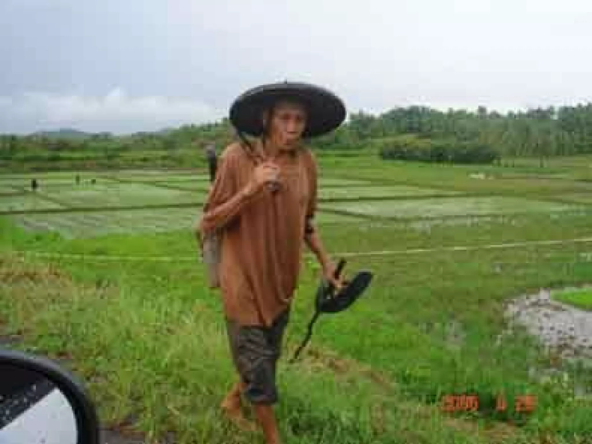 Related to Content
• Hypallage (pronounced /haɪˈpælədʒiː/) is a literary
device that is the reversal of the syntactic relation of two
words (as in "her beauty's face").
• One kind of hypallage, also known as a transferred
epithet, is rhetorical device in which a modifier, usually
an adjective, is applied to the "wrong" word in the
sentence. The word whose modifier is thus displaced
can either be actually present in the sentence, or it can
be implied logically.
• "The plowman homeward plods his weary way, / And
leaves the world to darkness and to me" (Thomas Gray,
"Elegy Written in a Country Churchyard") — Weary way
is a hypallage: it is the plowman, not the way, that is
weary.

 