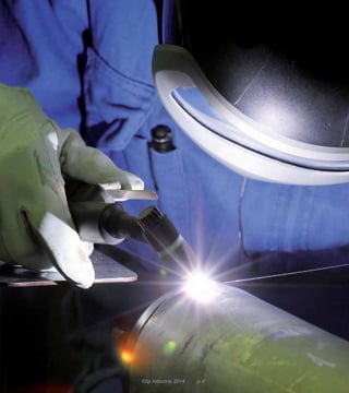 messages standardisés, de machine à machine. L'EDI a été conçu à l'origine dans l'optique du « zéro 
	‚	
	$	 