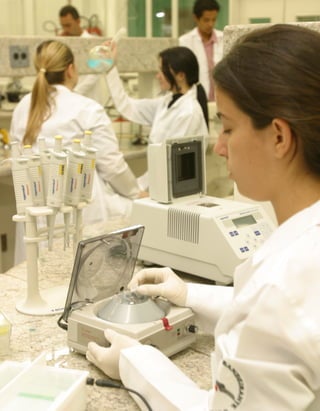 u   




FAMÍLiA pintO E SiLVA   u   O dOM dE EnSinAR
 