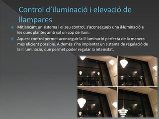 Teclat d’accés i lector de targetes via cable.