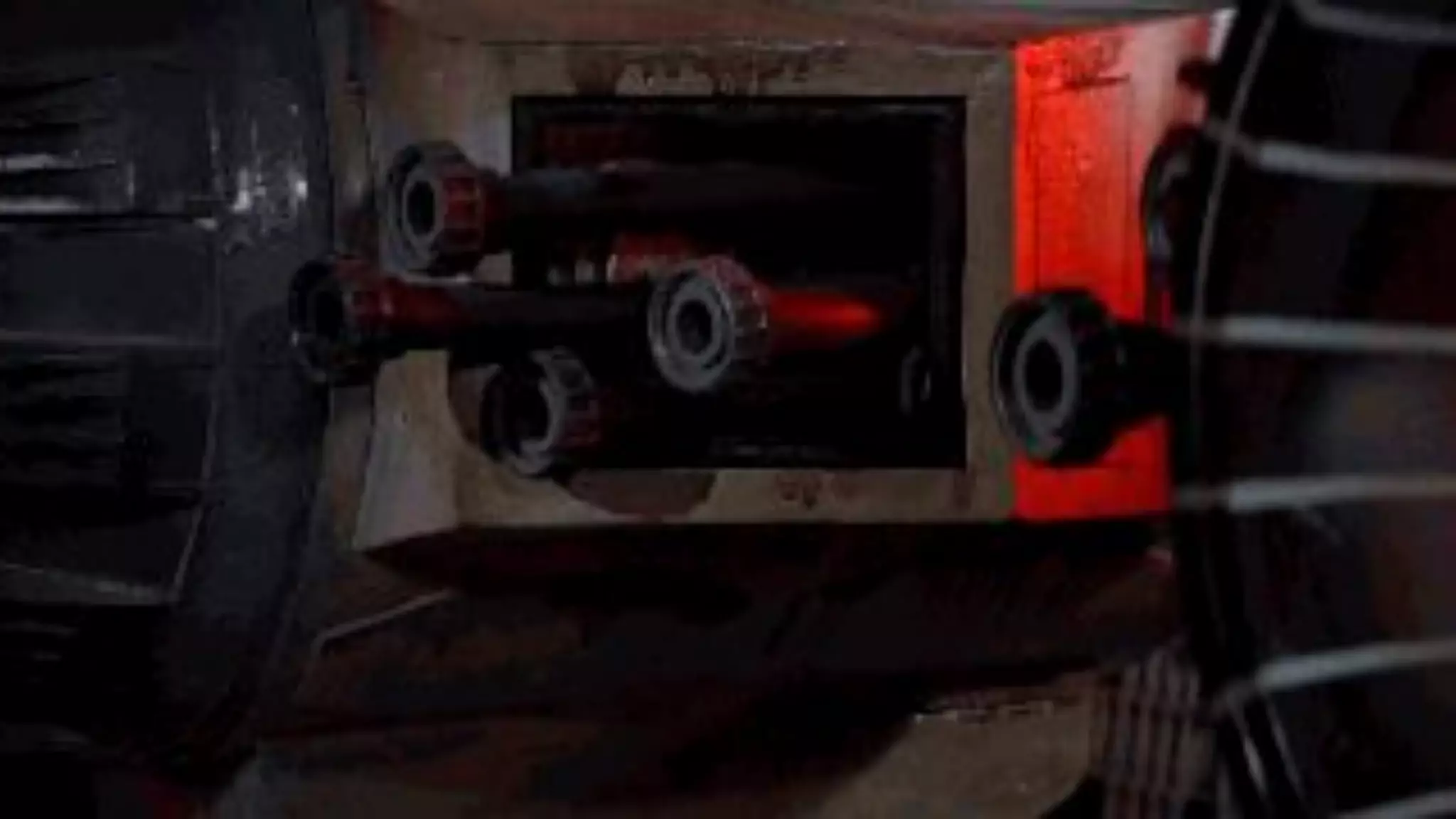 Headline sponsor
logo
@CrystalontheWeb
More
than 3
billion
Searches
Over 4B
gigabytes
of web
traﬃc
Every Day on the Internet…
 